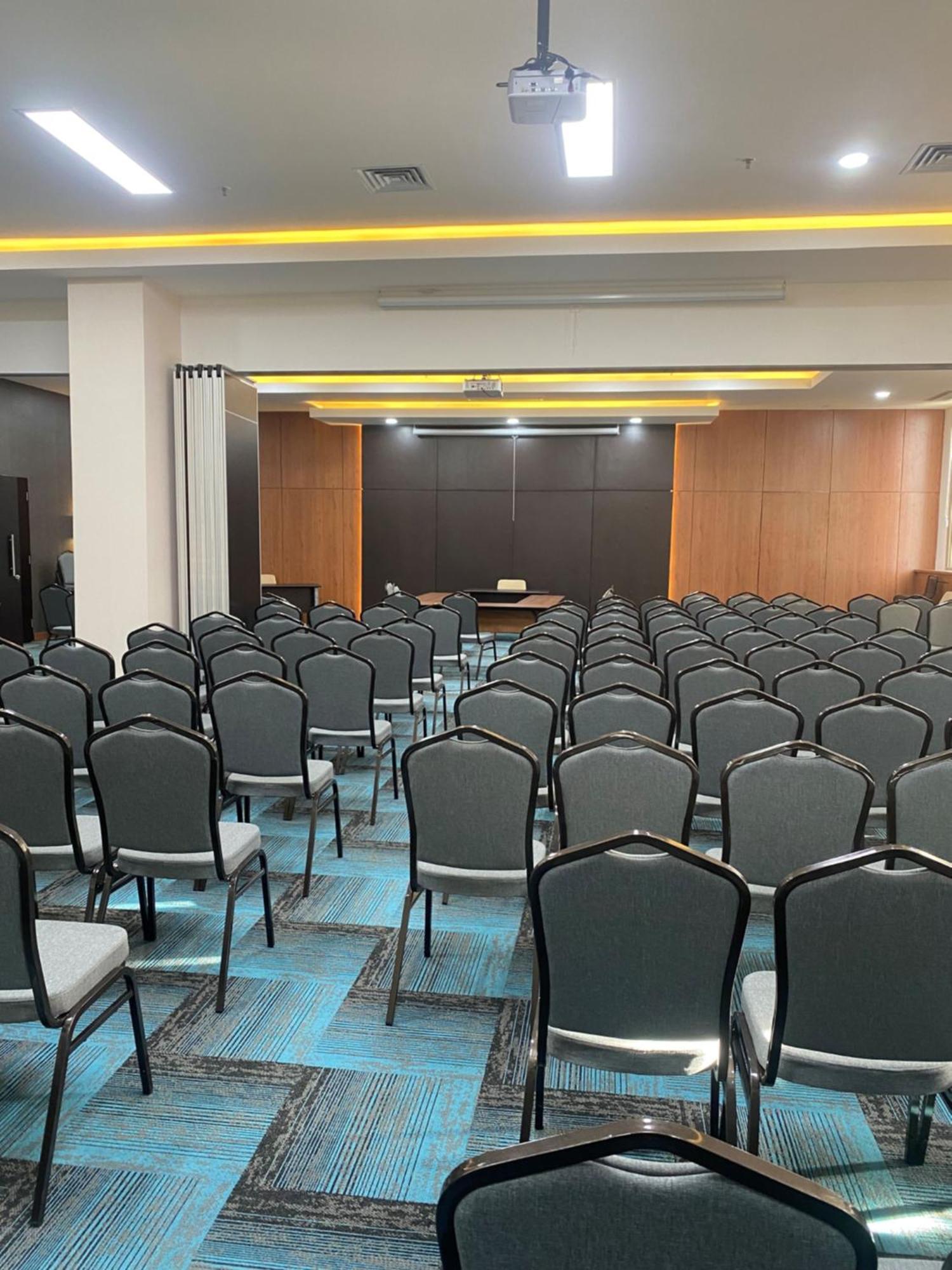 Daima Suites Margonda Depok Exterior photo